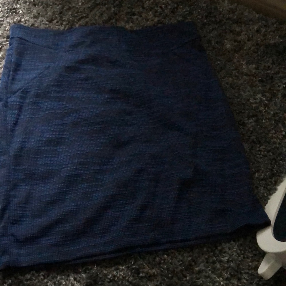 Elle pencil skirt plus size